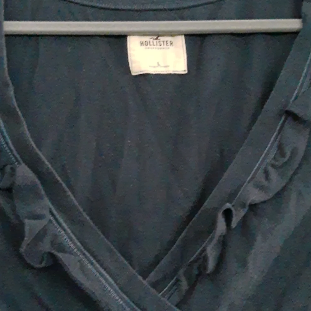 Shirt - Picture 3 of 4